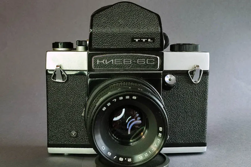 Kiev 6C TTL front