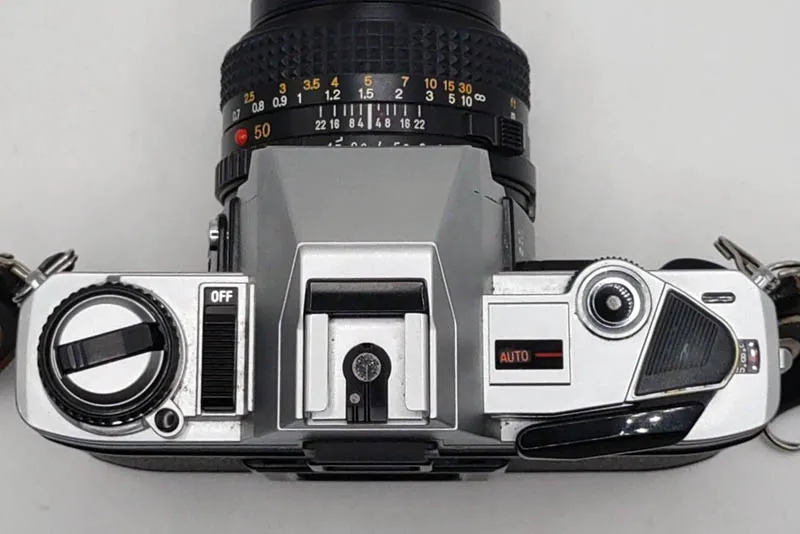 Minolta X-370 top side